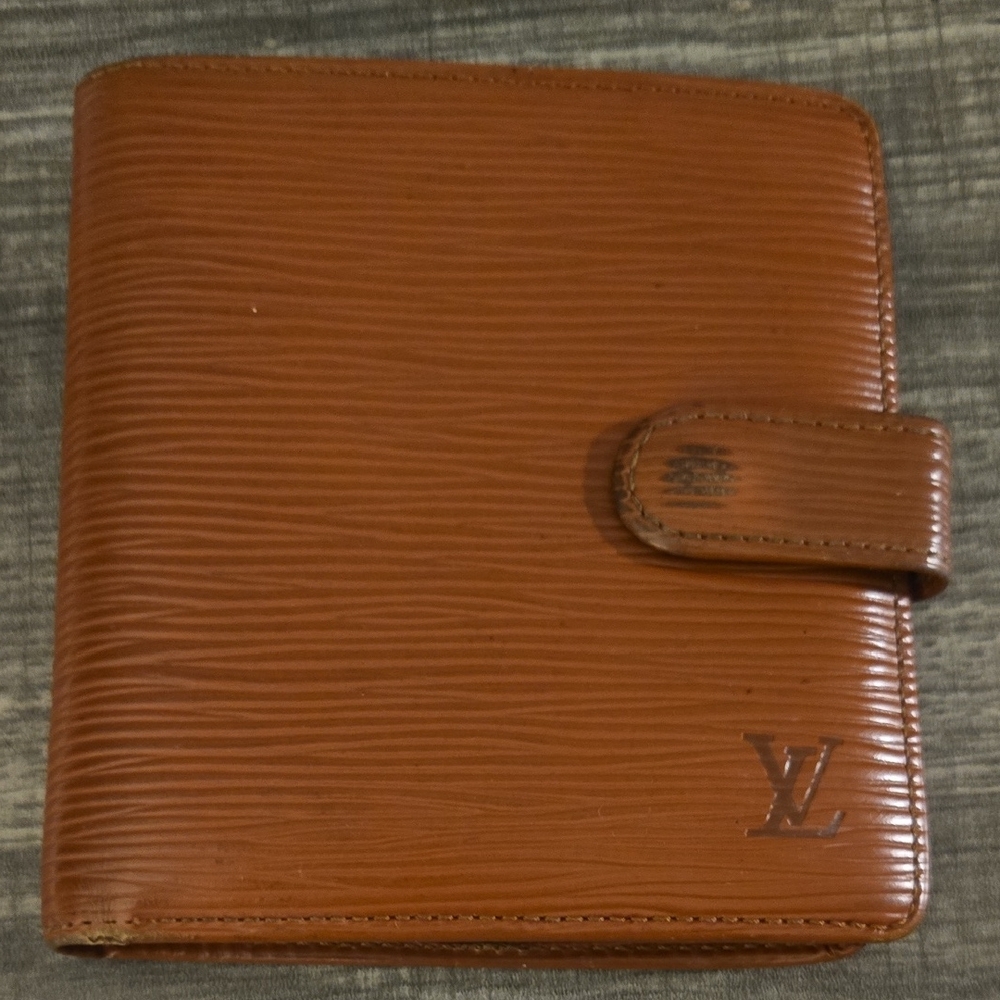 Louis Vuitton Brown epi Wallet